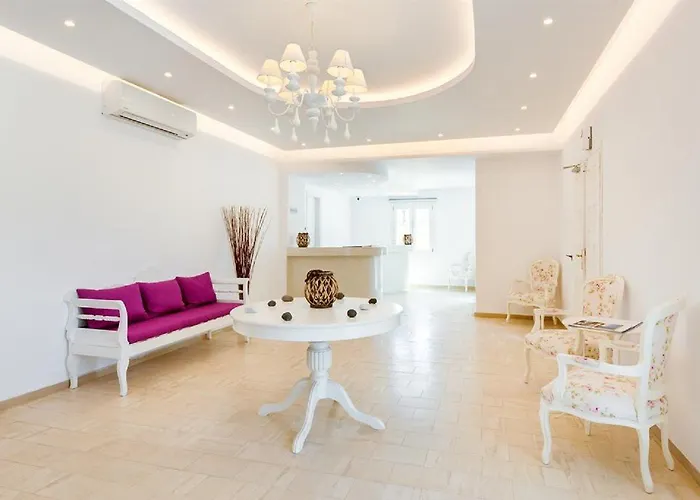 Anamar Santorini Hotel