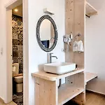 Hotel Anamar Santorini 4*