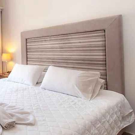 Anamar Santorini