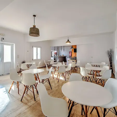 Anamar Santorini 4*