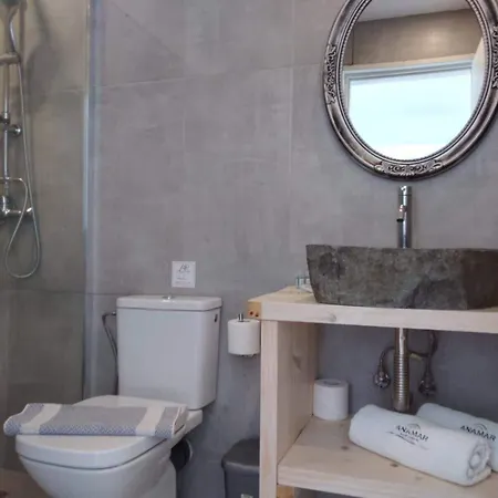 Anamar Santorini