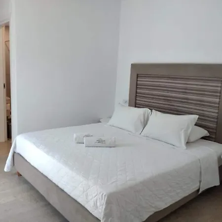 Anamar Santorini