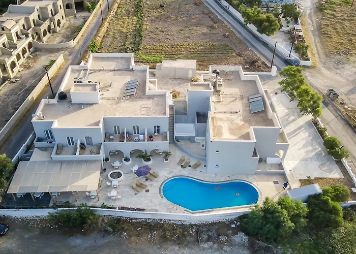 Anamar Santorini Monolithos