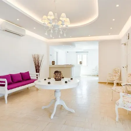 Anamar Santorini Hotel