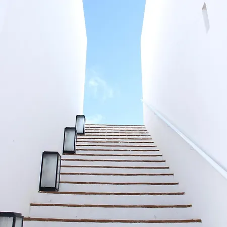 Anamar Santorini 4*