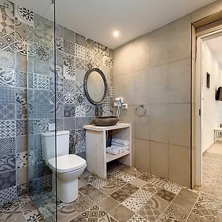 Anamar Santorini 4*