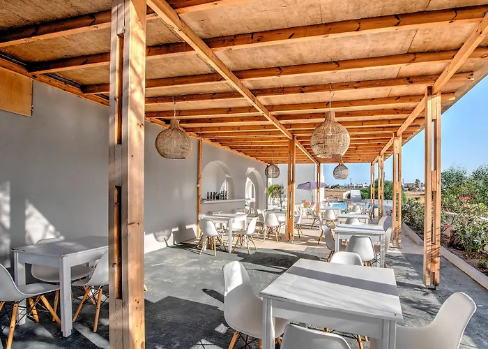 ホテル Anamar Santorini 4*