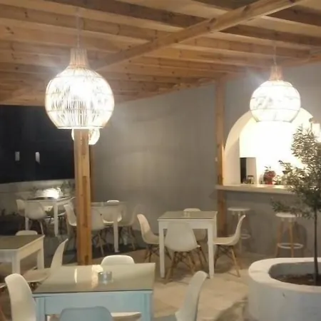 Anamar Santorini Hotel Monolithos